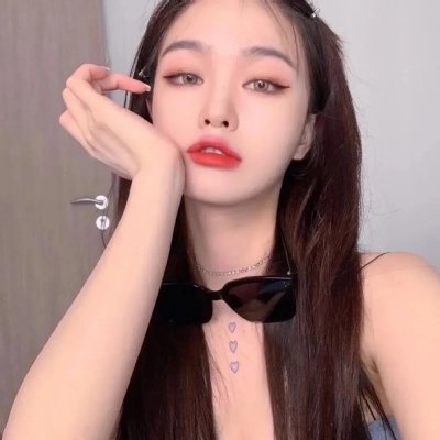 雅莉丝的照片